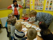 Odpolední zdravá svačinka s rodiči